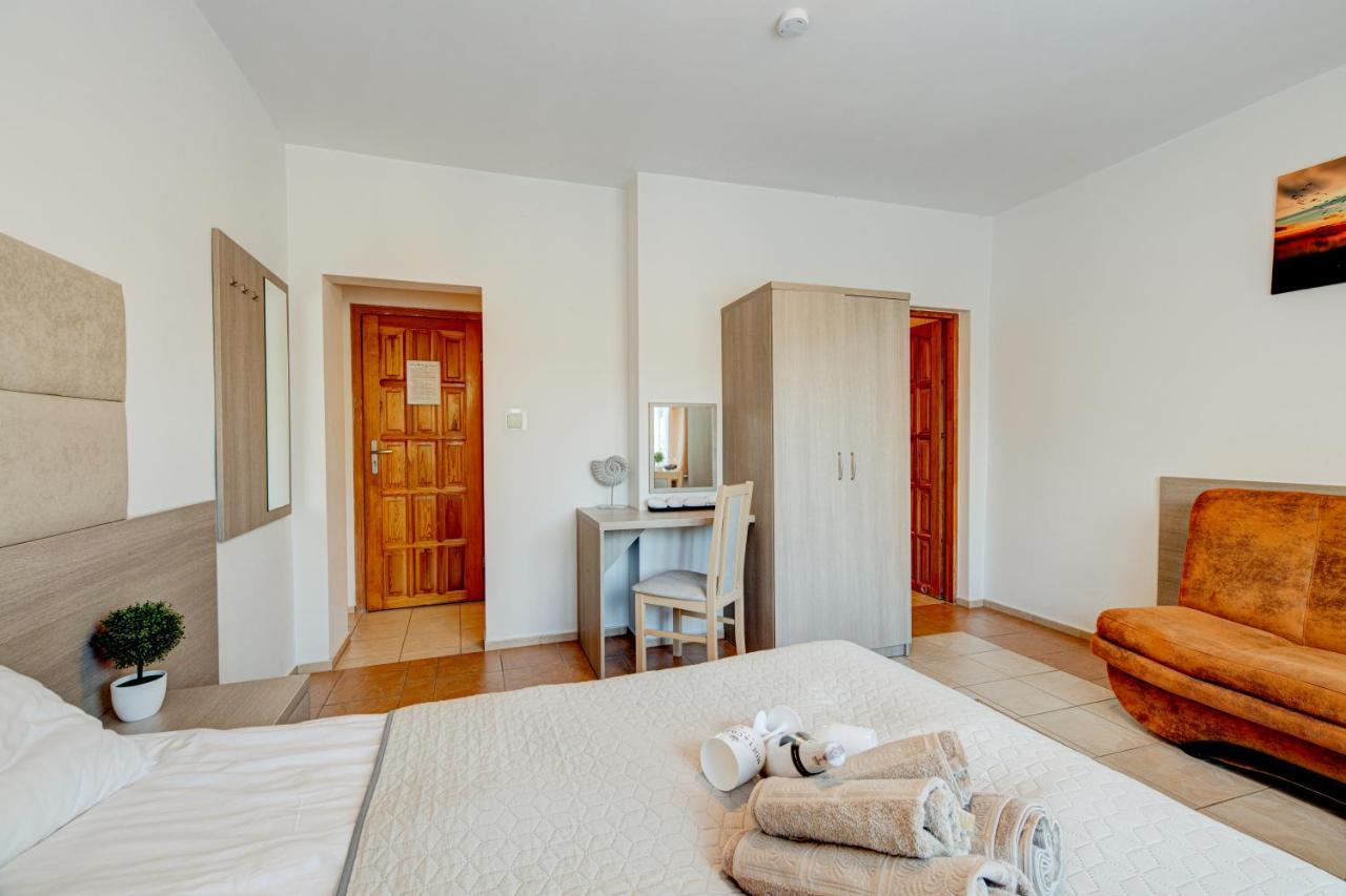 Ambre Mare - Wypoczynek Pod Palmami Bed & Breakfast Pobierowo Luaran gambar
